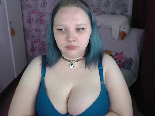Irinkakissa's BongaCams show and profile