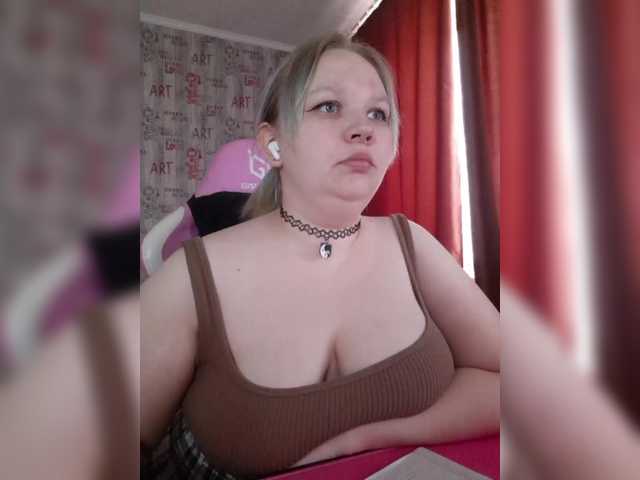 Irinkakissa's BongaCams show and profile