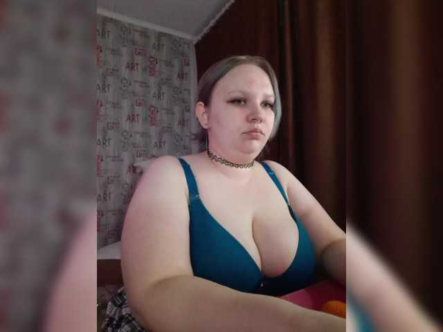 Irinkakissa's BongaCams show and profile