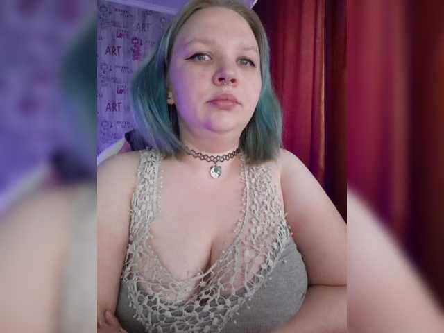 Irinkakissa's BongaCams show and profile