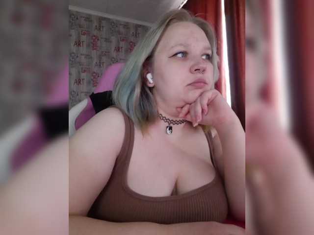 Irinkakissa's BongaCams show and profile