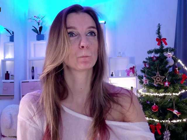 Karamelsw's BongaCams show and profile