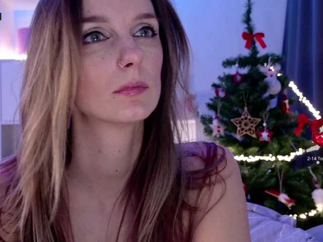 Karamelsw's BongaCams show and profile