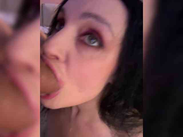 online cam2cam BoniKlay