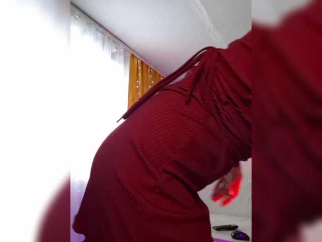 -Sweet-Lana-'s BongaCams show and profile