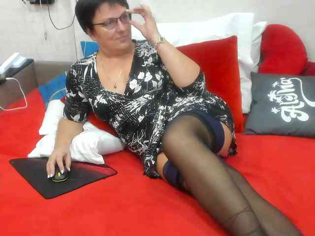 KyliePage1 KyliePage1