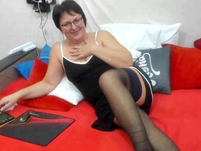 KyliePage1 KyliePage1