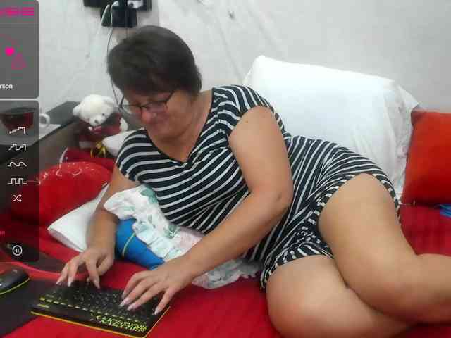 KyliePage1