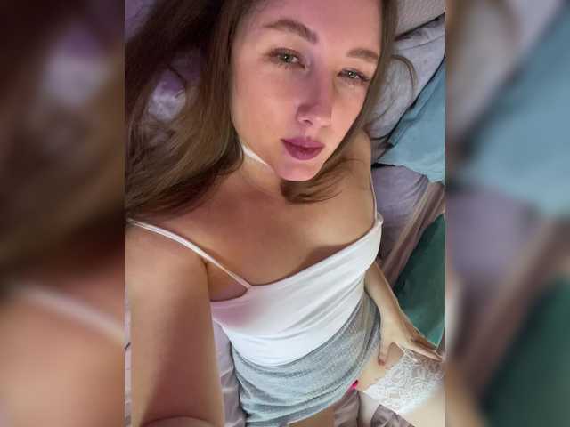 Cute Marsellyna from BongaCams Marsellyna from BongaCams
