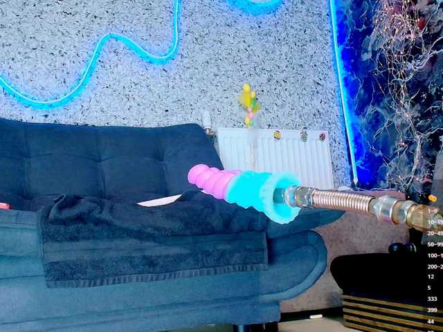 23-Mandarinka's BongaCams profile