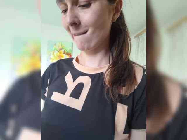 monikaG webcam