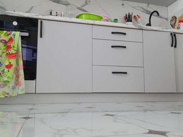 ladybigsmile's BongaCams show and profile