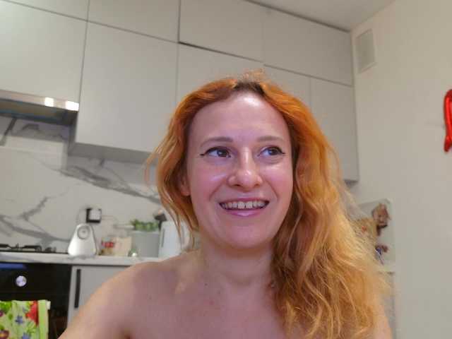 ladybigsmile from BongaCams is Freechat