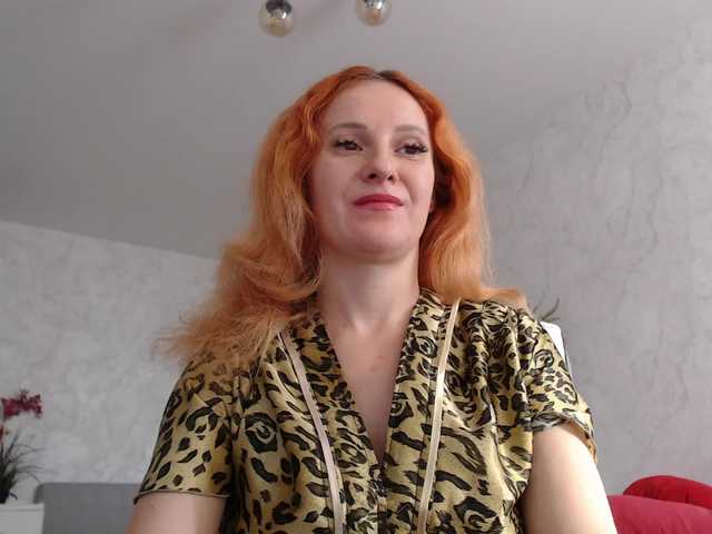 ladybigsmile from BongaCams is Freechat