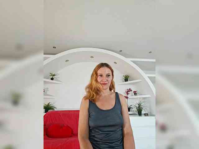 ladybigsmile webcam