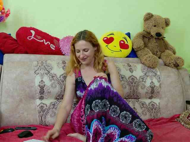 ladybigsmile webcam