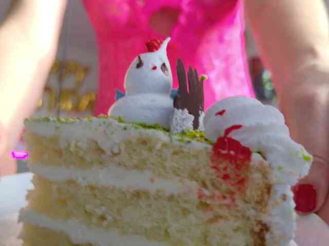 ladybigsmile Live Webcam on BongaCams