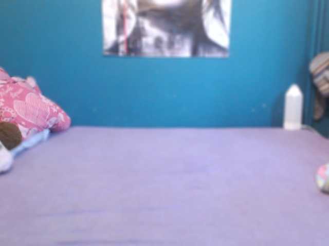 NADINNNE's BongaCams show and profile