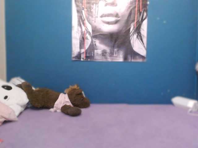 NADINNNE's BongaCams show and profile