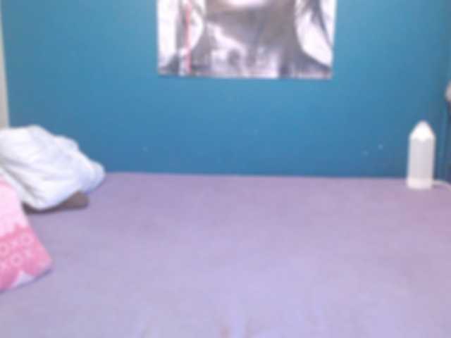 NADINNNE's BongaCams show and profile