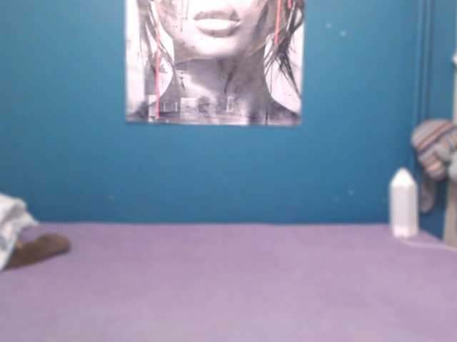 NADINNNE's BongaCams show and profile