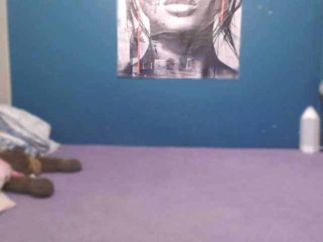 NADINNNE's BongaCams show and profile