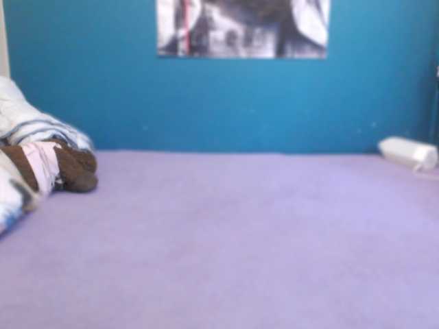 NADINNNE's BongaCams show and profile