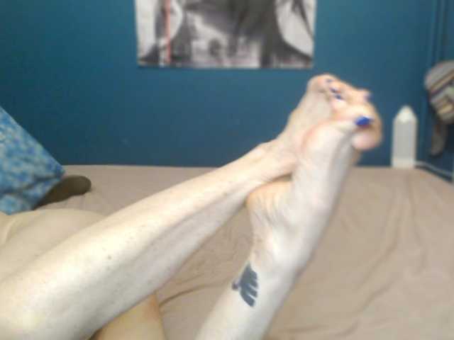 NADINNNE's BongaCams show and profile