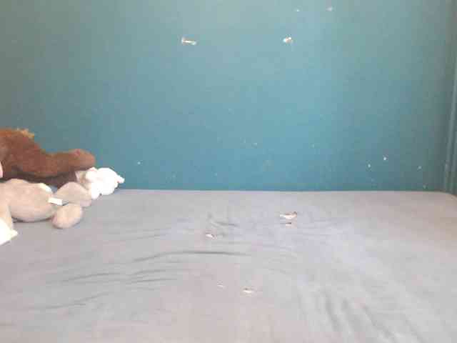NADINNNE webcam