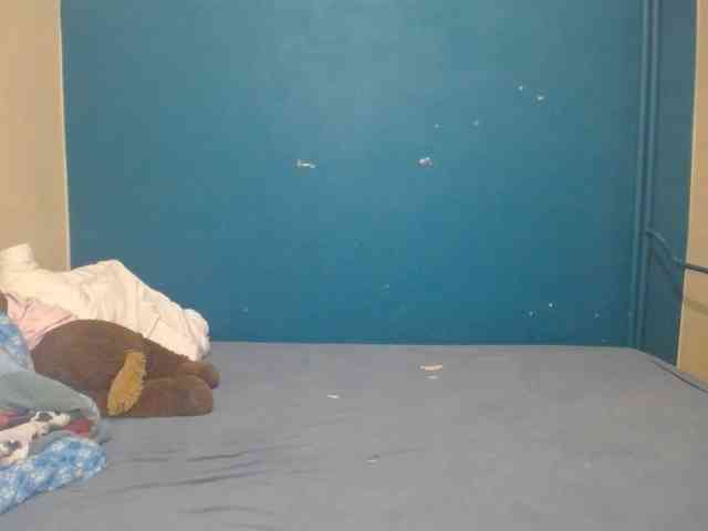 NADINNNE webcam
