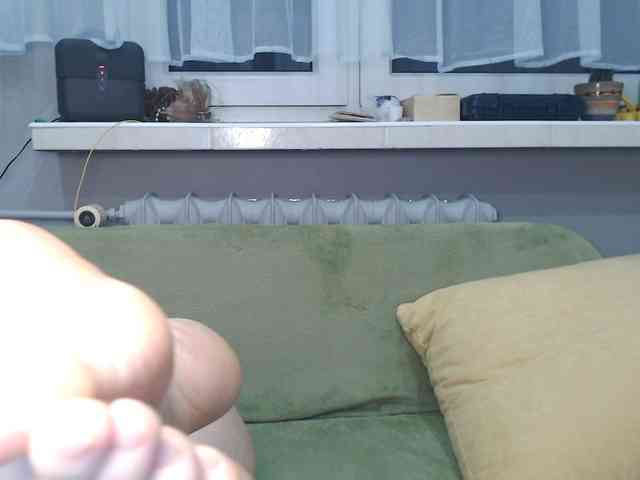 NADINNNE webcam