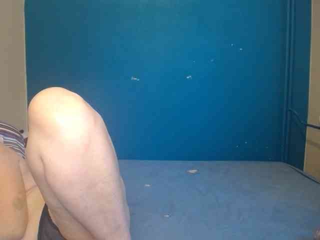 NADINNNE webcam