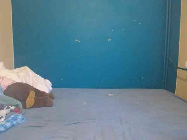 NADINNNE webcam