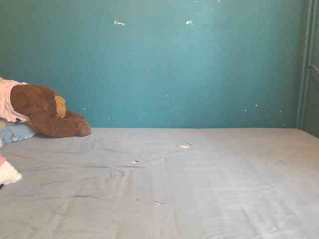 NADINNNE webcam