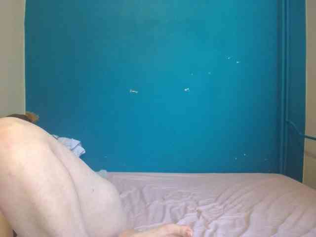 NADINNNE webcam