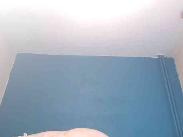 NADINNNE webcam