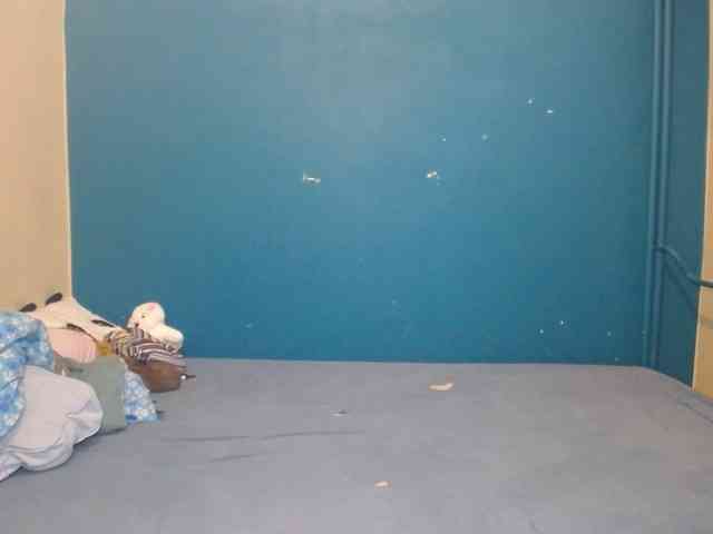 NADINNNE webcam