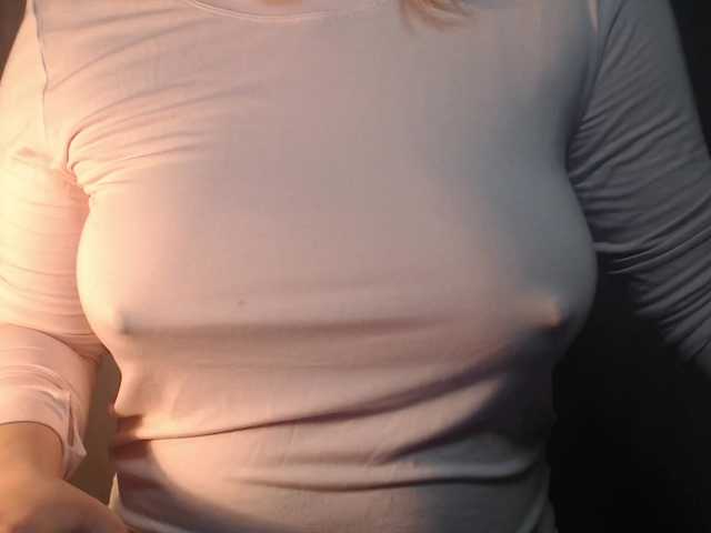 vesna2020's BongaCams show and profile