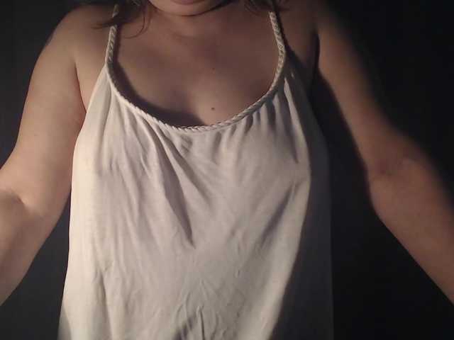 vesna2020's BongaCams show and profile