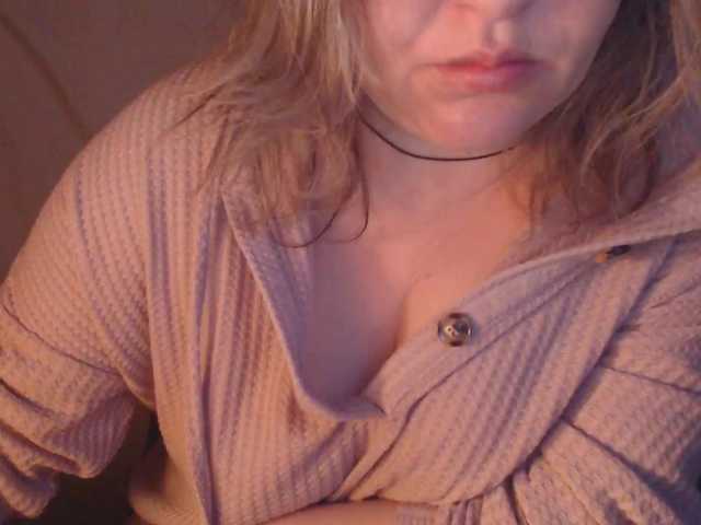 vesna2020's BongaCams show and profile