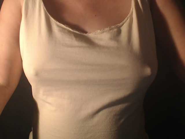 vesna2020's BongaCams show and profile