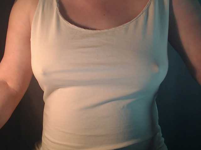 vesna2020's BongaCams show and profile