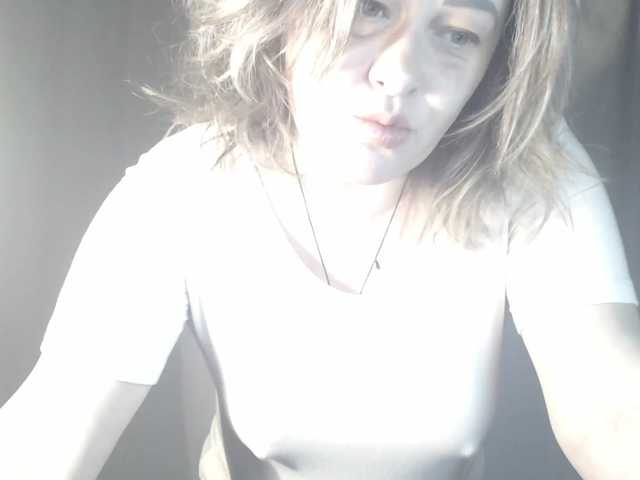 vesna2020's BongaCams show and profile