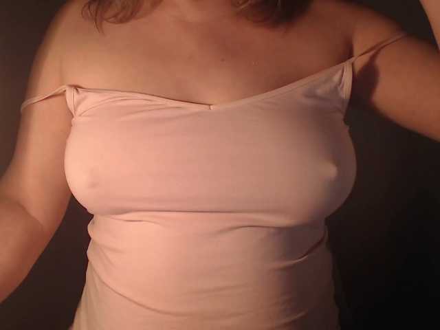 vesna2020's BongaCams show and profile