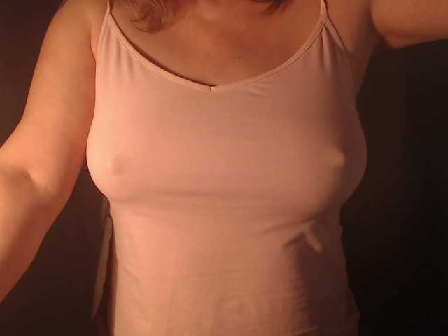 vesna2020's BongaCams show and profile