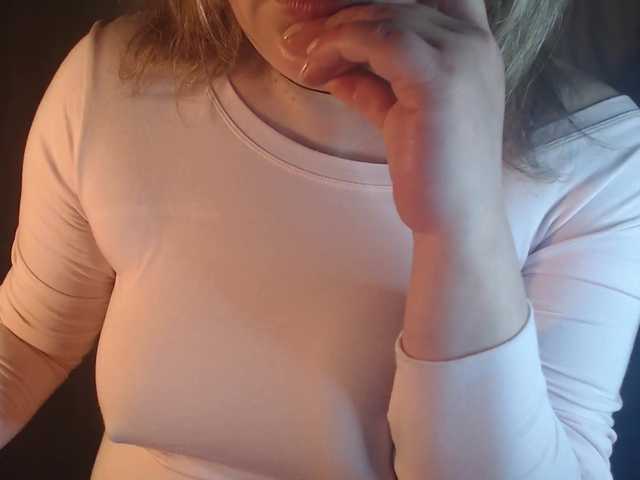 vesna2020's BongaCams show and profile