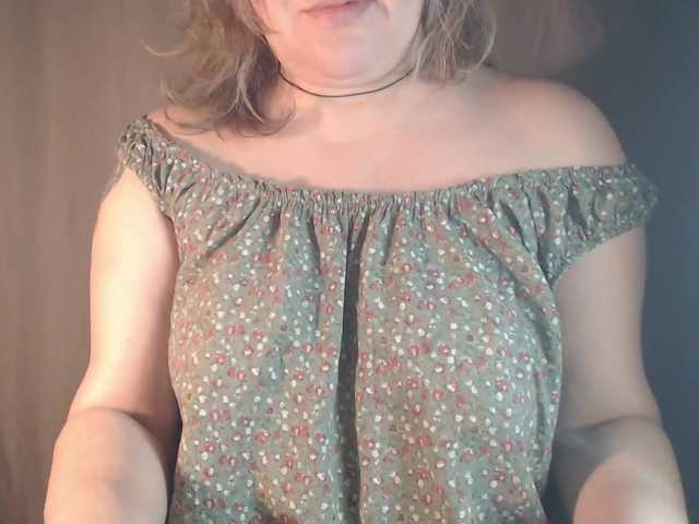 vesna2020's BongaCams show and profile