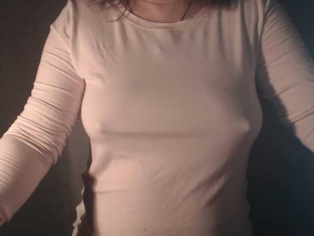 vesna2020's BongaCams show and profile