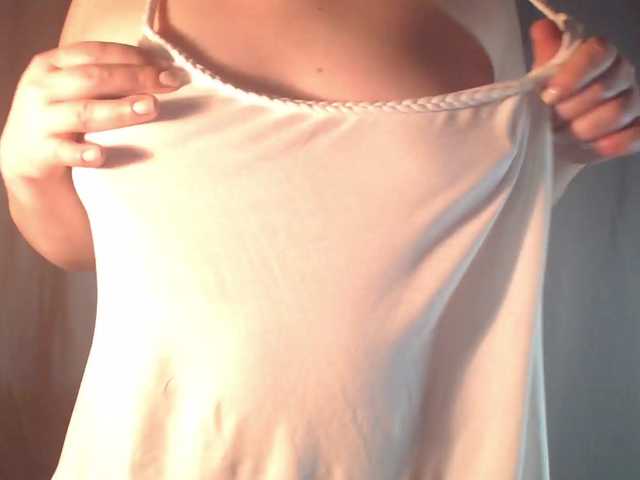 vesna2020's BongaCams show and profile