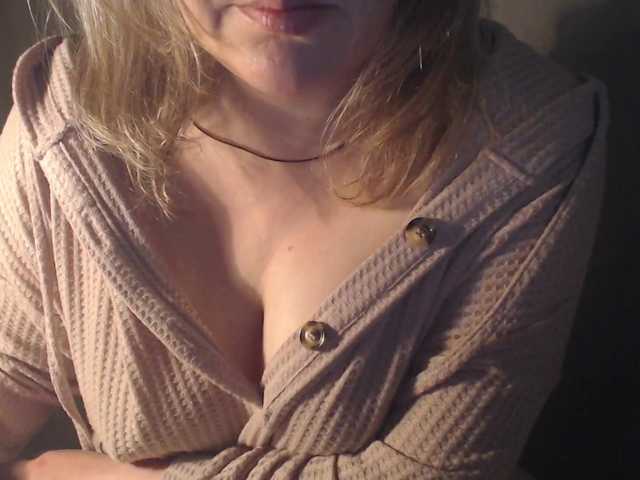 vesna2020's BongaCams show and profile